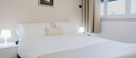 1 chambre, fer et planche Ă repasser, Wi-Fi gratuit, draps fournis
