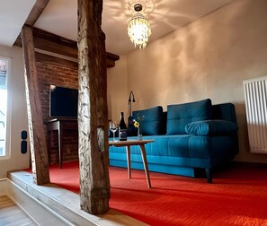 TV - Apartment 'Klein' with Shared Garden and Wi-Fi (Offenburg)