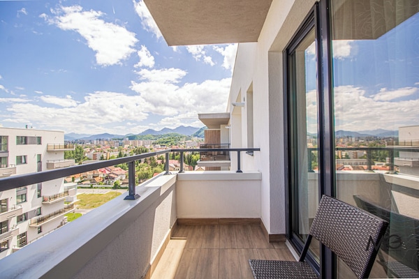 Deluxe Apartment, 1 Bedroom, Mountain View | View from room