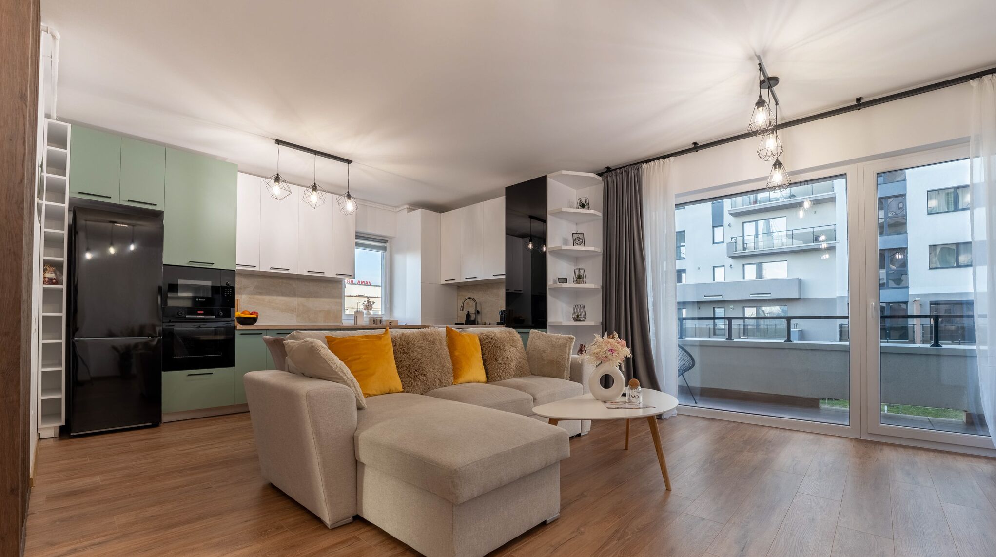 Deluxe Apartment, 1 Bedroom, Mountain View | Living area | 125-cm flat-screen TV with cable channels, Netflix, streaming services