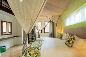 Family Triple Room | Free WiFi - Kasongo Lodge (Victoria Falls)
