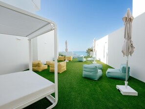 Property grounds - Apartment 4 bedroom | first floor | mountain view (La Caleta)