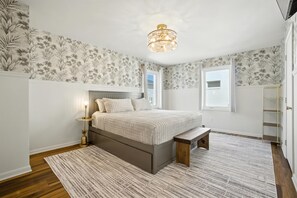 2 bedrooms, desk, iron/ironing board, travel crib