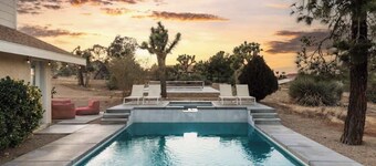Mojave Moon • Group Retreat, Pool, Spa, Pickleball