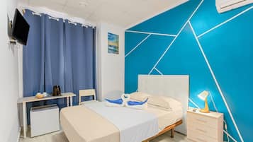 1 habitación, wifi y ropa de cama