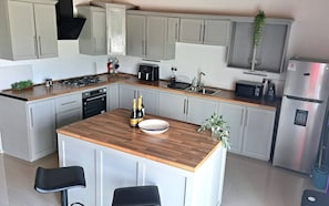 Apartamento, 3 habitaciones, fumadores, piscina privada | Interior