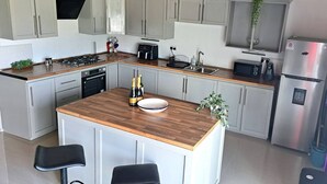 Interior - Montego Bay - Hillside Retreat (Montego Bay)