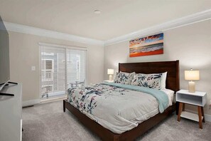 3 bedrooms, iron/ironing board, free WiFi, bed sheets