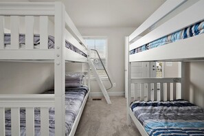 3 bedrooms, iron/ironing board, free WiFi, bed sheets