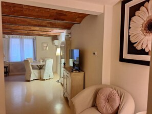 Apart Daire | Oturma alanı | Düz ekran televizyon 