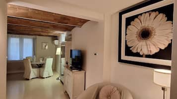 Apartment | Living area
