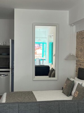 1 bedroom, iron/ironing board, free WiFi, bed sheets