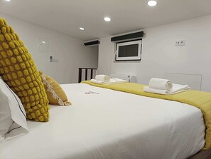 2 chambres, fer et planche à repasser, lit parapluie, Wi-Fi