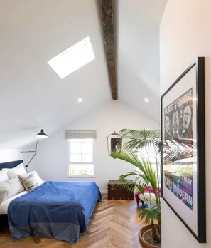 1 quarto, ferros/tábuas de passar roupa, Wi-Fi, roupa de cama