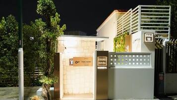 Fachada de la propiedad