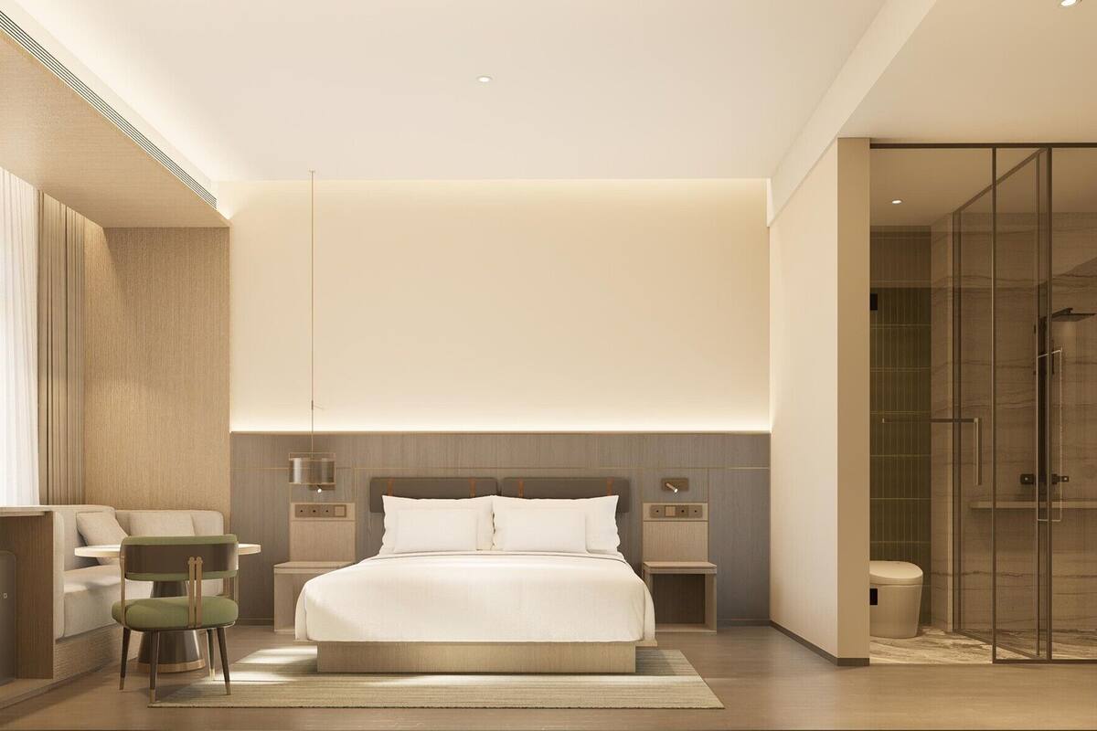 Blackout drapes, soundproofing, iron/ironing board, free WiFi