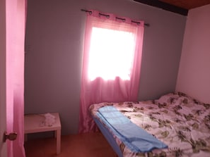1 chambre, fer et planche à repasser, Wi-Fi