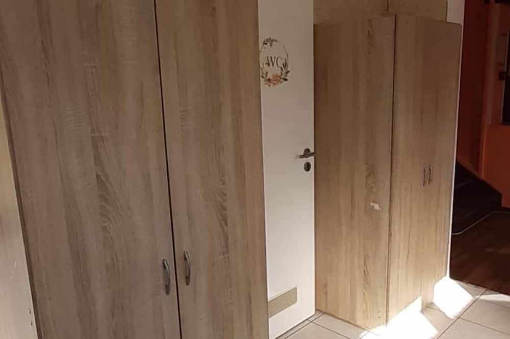 2-Rent Group Hostel Apartments EVE74