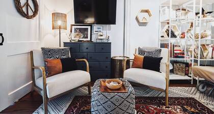 Cute & Cozy Lower Level Apartment in Sheridan