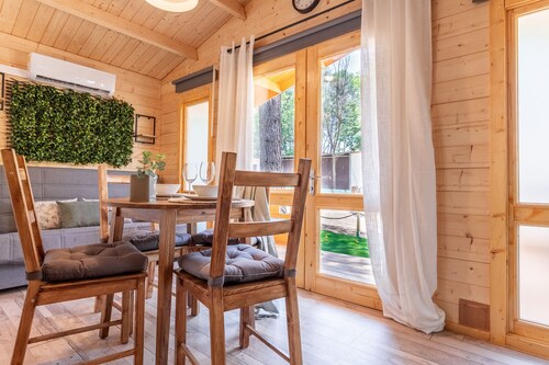 Wooden bungalow Oslo, 600 m from the beach