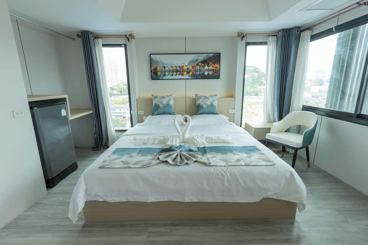 Business Single Room