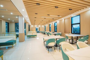 Dining room - Xinmylin Boutique (Pattaya)
