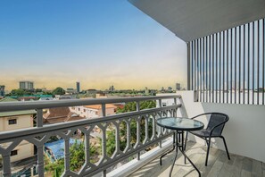 Phòng đơn Business | Truy cập Internet không dây miễn phí, bộ trải giường 