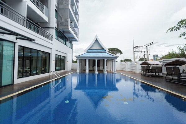 Outdoor pool