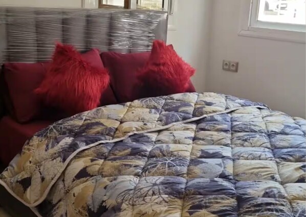 Appartement, 2 slaapkamers, roken, uitzicht op de stad | 2 slaapkamers