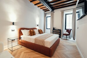 Chambre triple Deluxe | Literie de qualité, couette en duvet