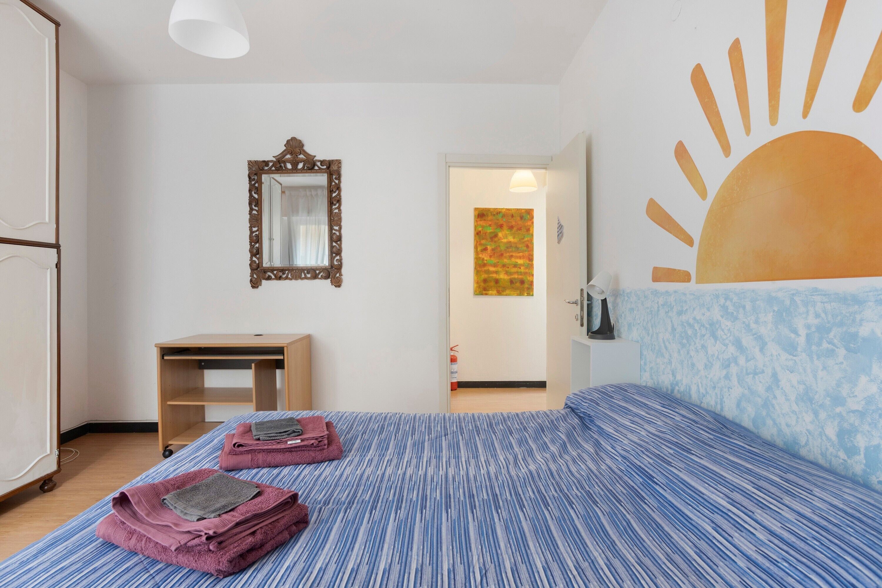 2 室のベッドルーム、WiFi、ベッドシーツ