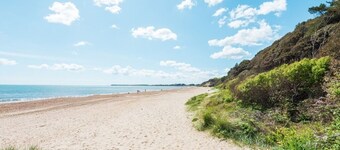 A spacious, luxury holiday home on the edge of the New Forest and the beach.