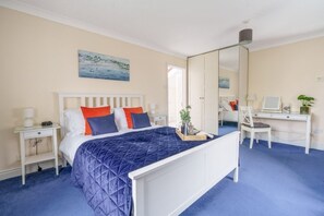 5 camere, ferro/asse da stiro, Wi-Fi, lenzuola