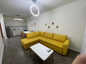 Appartamento familiare, vista città | Area soggiorno