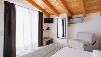 Superior-Zimmer | Kostenloses WLAN, BettwÀsche