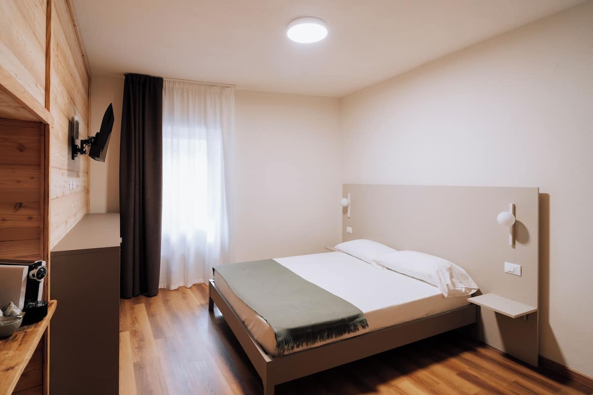 Superior Room | Free WiFi, bed sheets