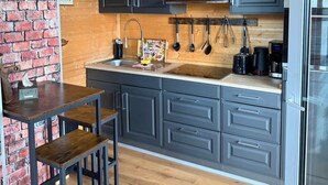 House | Private kitchen | Cookware/dishes/utensils - Idyllic House in the Harz Mountains (Harzgerode)