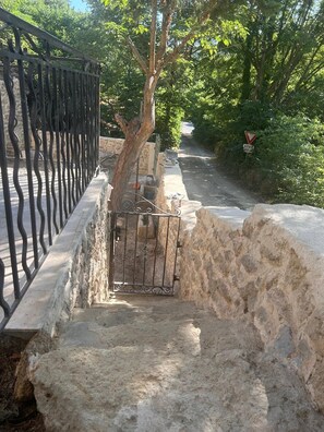 Overnattingsstedets uteområder