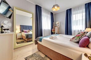 8 camere, Wi-Fi, lenzuola
