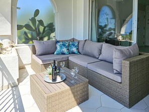 Terrace/patio - Two bedrooms Monte B Miraflores, 1km to the beach (Mijas Costa)