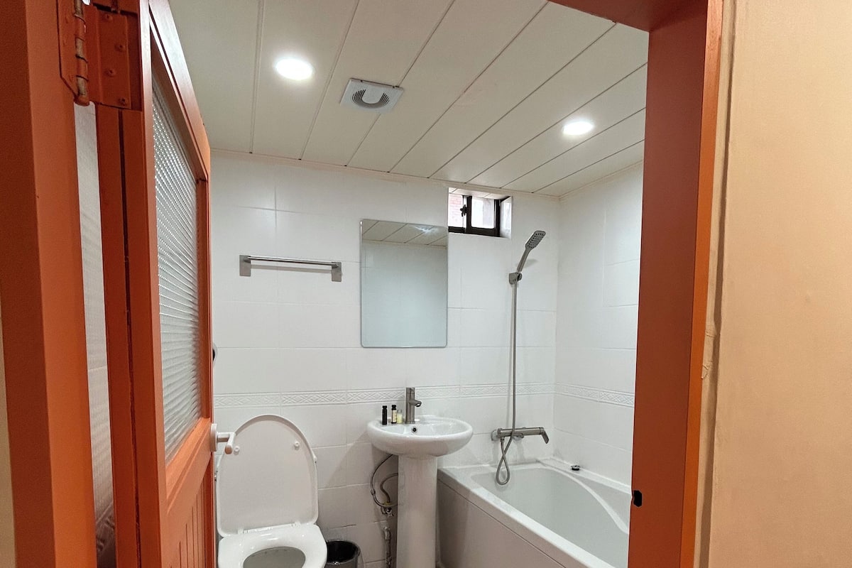 Standard Double Room, City View | Bathroom | Shower, hair dryer, towels, soap