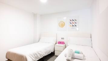 2 bedrooms, bed sheets