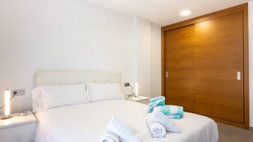 2 dormitorios y ropa de cama