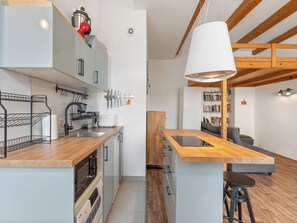 Microwave, oven, dishwasher