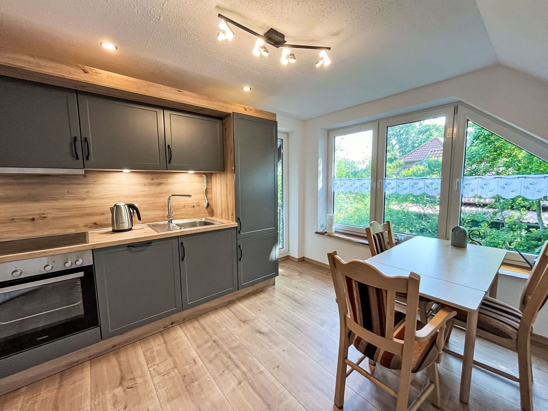 Microwave, oven, dishwasher, highchair