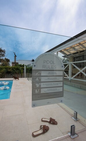 Outdoor pool, a heated pool - Illaroo House - your home away from home (pet friendly + pool) (Shoal Bay)