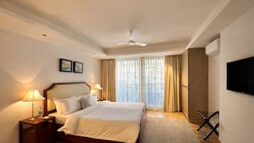 Luksusstudio | Tallelokero huoneessa, työpöytä, silitysrauta/-lauta, ilmainen Wi-Fi