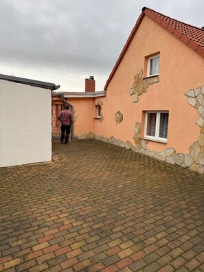 Apartment | Property grounds