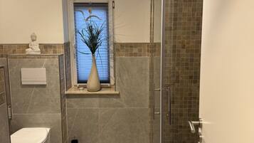 Apartment | Badezimmer
