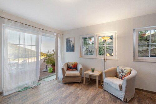 Apartment 'Weitblick' with Mountain View and Wi-Fi
